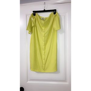 Highlight yellow dress